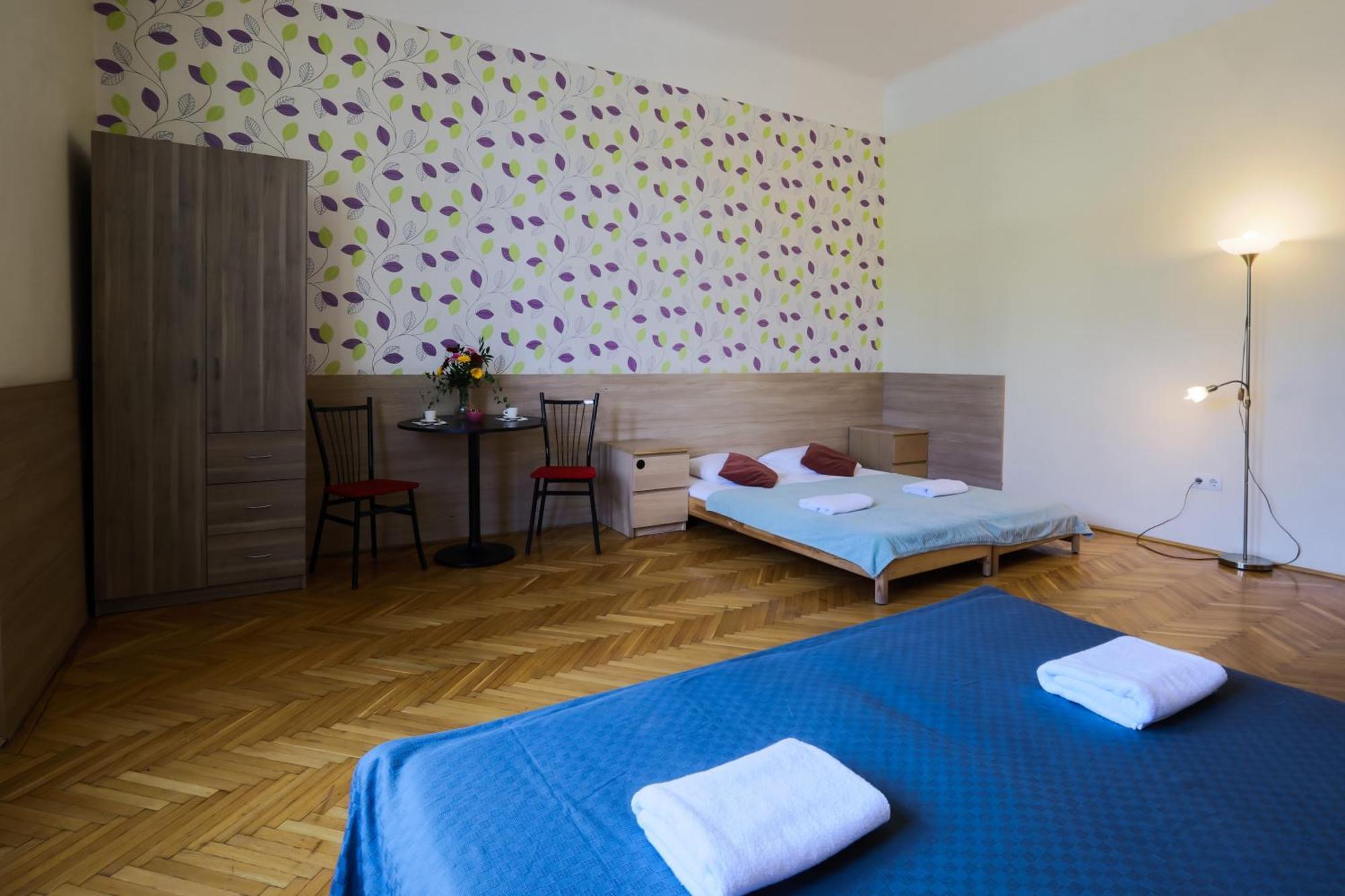 East Station Private Rooms Budapest Rum bild